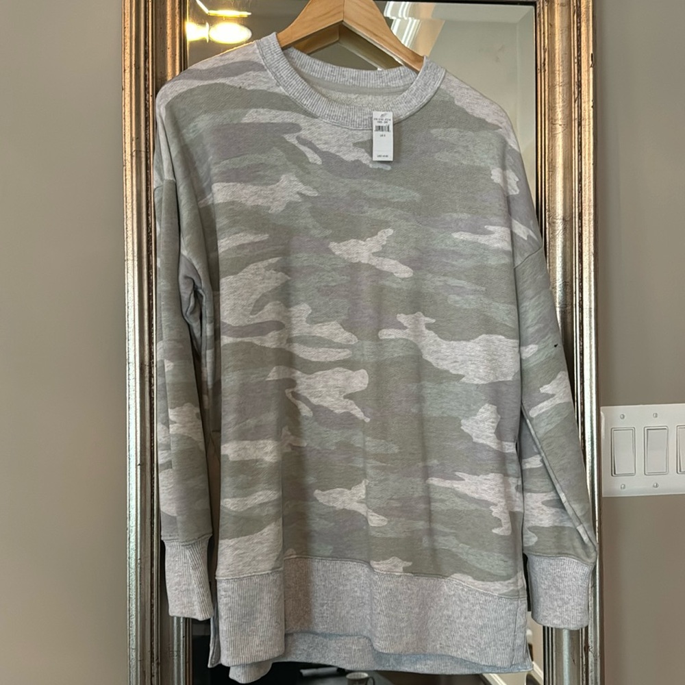 Aerie sweatshirt